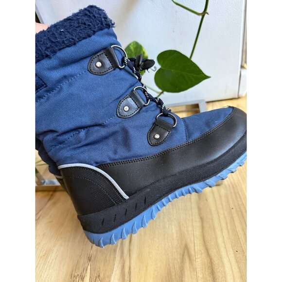Youth size 5 blue snow boots - Picture 5 of 7